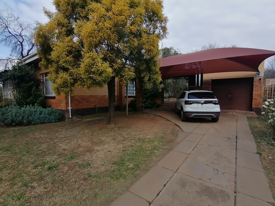 3 Bedroom Property for Sale in Freemanville North West